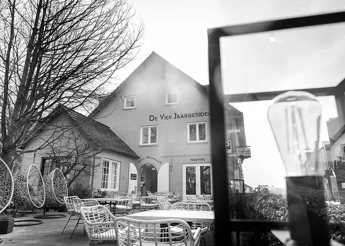 - Restaurant De 4 Jaargetijden 3* Epen