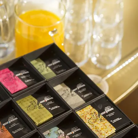 - Restaurant De 4 Jaargetijden 3* Epen