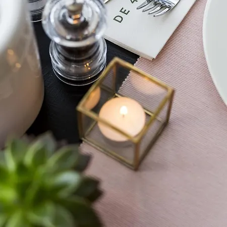 - Restaurant De 4 Jaargetijden Hotel 3*