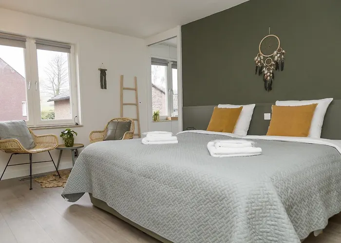 - Restaurant De 4 Jaargetijden 3* Эпен