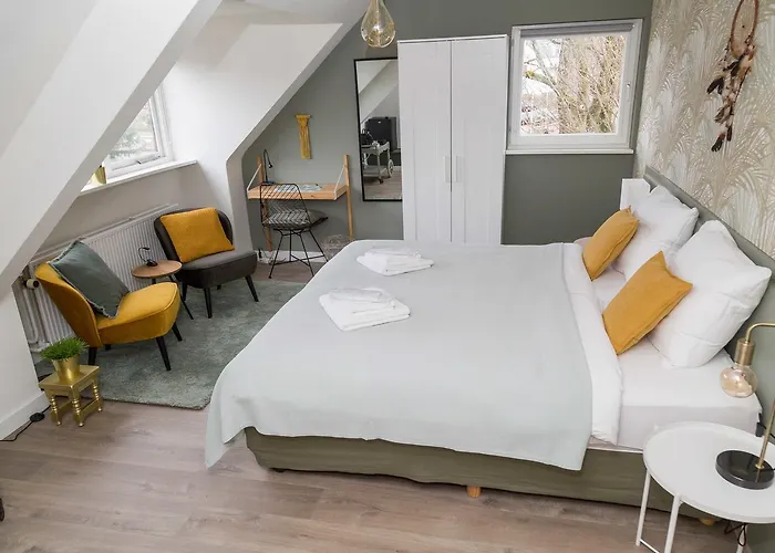 - Restaurant De 4 Jaargetijden Эпен